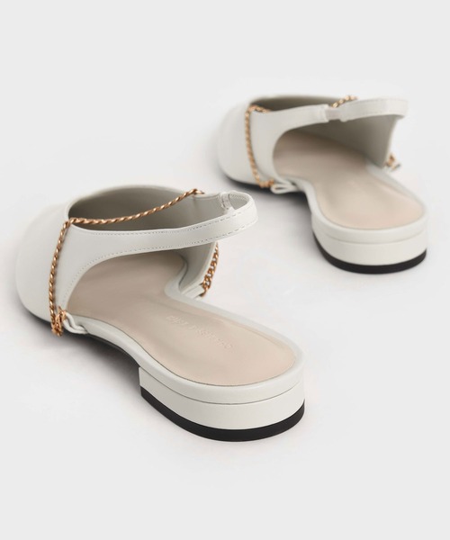 CHARLES & KEITH(チャールズ & キース)の「チェーンリンクスリングバック バレリーナフラット / Chain-Link Slingback Ballerina Flats(バレエシューズ・レディース・ブラック/オフホワイト・23cm/23.5cm/24.5cm/25cm/25.5cm/22.5cm)」の6枚目の写真