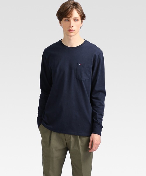 TOMMY HILFIGER（トミーヒルフィガー）の「【オンライン限定】ポケットロングスリーブTシャツ（Tシャツ/カットソー・メンズ・ホワイト/ネイビー・SMALL/MEDIUM/LARGE/X-LARGE）」の4枚目の写真