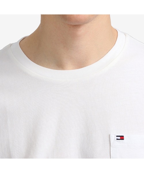 TOMMY HILFIGER（トミーヒルフィガー）の「【オンライン限定】ポケットロングスリーブTシャツ（Tシャツ/カットソー・メンズ・ホワイト/ネイビー・SMALL/MEDIUM/LARGE/X-LARGE）」の6枚目の写真