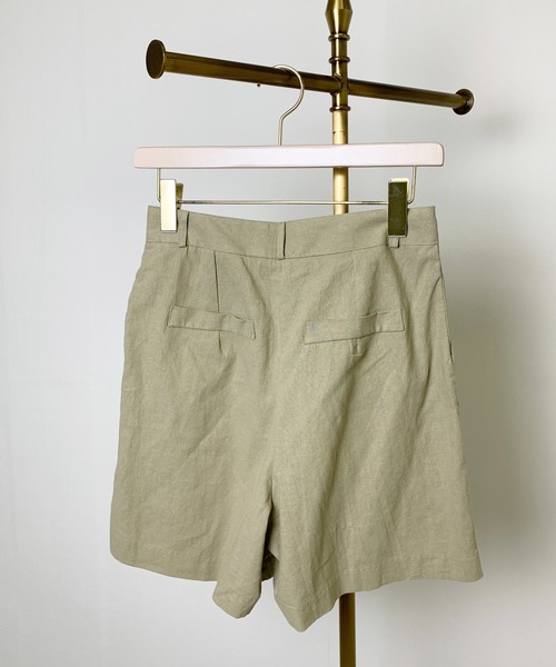 StyleSea（スタイルシー）の「コットンリネンツータックハーフパンツ（その他パンツ・レディース・ホワイト/オリーブ・MEDIUM）」の5枚目の写真