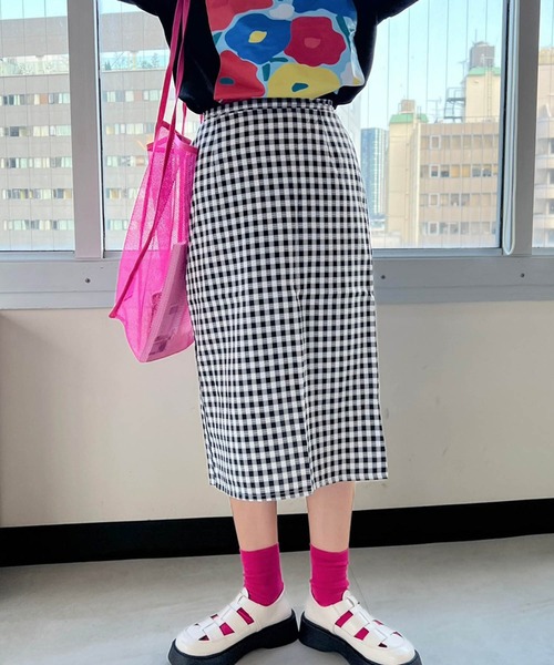 lala Born（ララボーン）の「チェックストレートスカート（スカート・レディース・ブラック/ベージュ・FREE）」の2枚目の写真