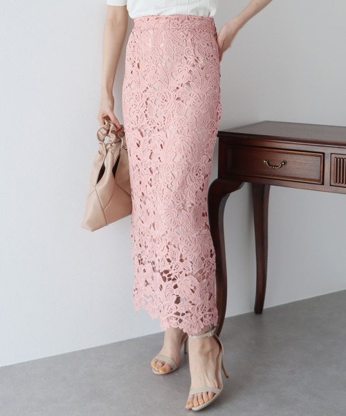 BLUEEAST（ブルーイースト）の「フラワーレースタイトスカート（スカート・レディース・ブラック/ブルー/アイボリー/チャコールグレー/カーキ/モカ/ホワイト/ベージュ/ピンク/ネイビー/ピンクベージュ・MEDIUM/LARGE）」の10枚目の写真