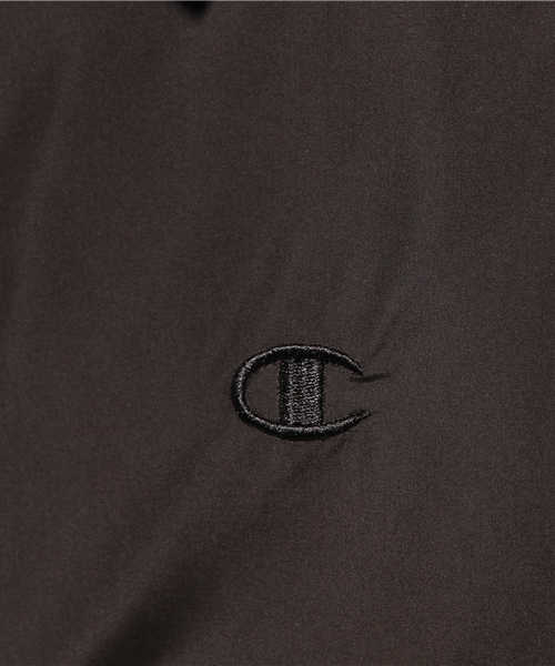 Champion(チャンピオン)の「◇CHAMPION / チャンピオン : コーチジャケット(ナイロンジャケット・メンズ・ブラック/ネイビー/グリーン・LARGE/MEDIUM/X-LARGE)」の11枚目の写真