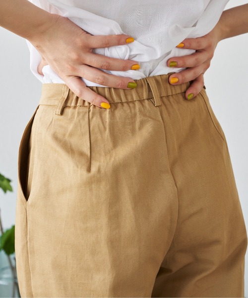 Libra Cue(リブラ キュー)の「”ベーシックチノパンツ” すっきりシルエットの定番チノボトム、トップスを選ばずオールシーズン着用可(チノパンツ・レディース・ベージュ/ネイビー・FREE)」の12枚目の写真