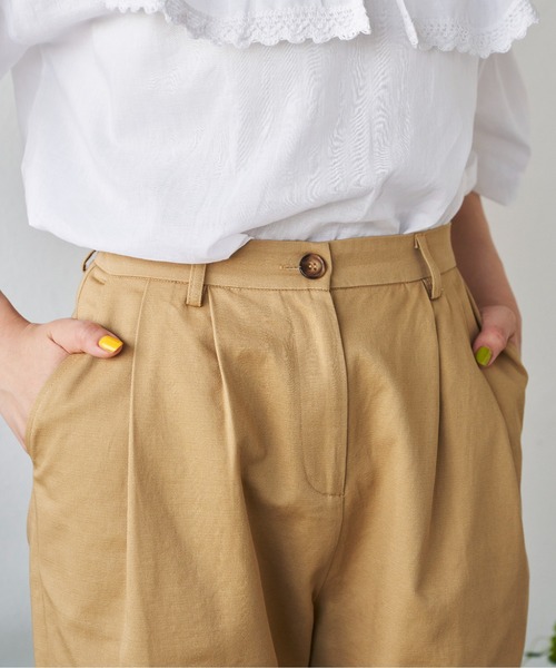 Libra Cue(リブラ キュー)の「”ベーシックチノパンツ” すっきりシルエットの定番チノボトム、トップスを選ばずオールシーズン着用可(チノパンツ・レディース・ベージュ/ネイビー・FREE)」の14枚目の写真