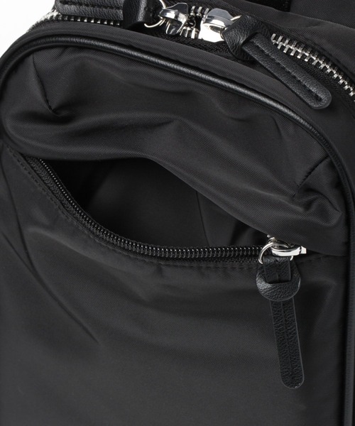 GLOBAL WORK(グローバルワーク)の「URBANCARRYボディバッグ/273409(ボディバッグ/ウエストポーチ・メンズ・ネイビー系1/ブラック系1/グレー/ブラック・FREE)」の12枚目の写真