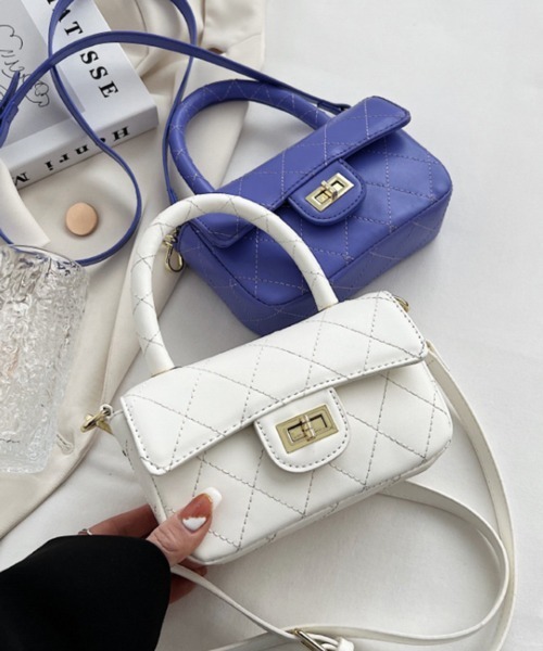 Pochi Pouch(ポチポーチ)の「Pochi Pouch/2way フェイクレザー キルティング ショルダーバッグ(ショルダーバッグ・レディース・ホワイト/ブラック/グリーン/ブルーパープル・FREE)」の6枚目の写真