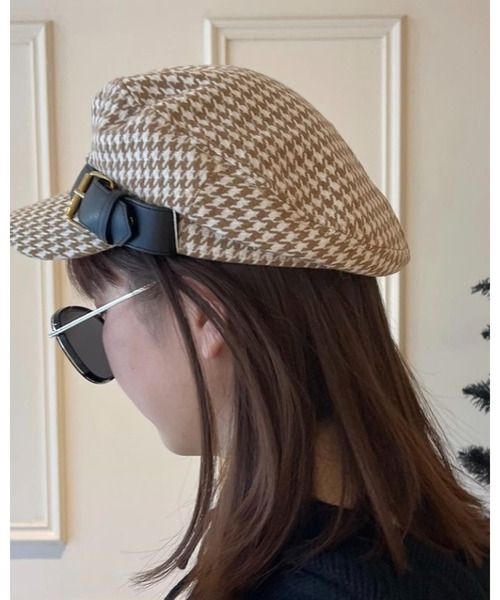epine(エピヌ)の「leather belt check casquette(キャスケット・レディース・ベージュ・FREE)」の3枚目の写真