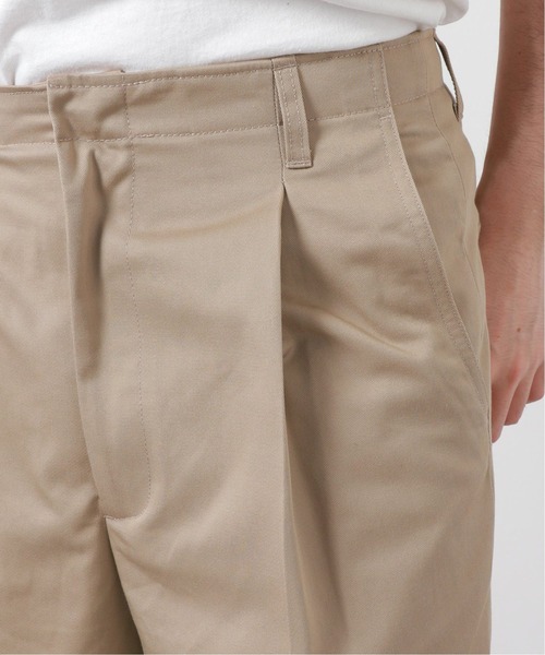 JOURNAL STANDARD（ジャーナルスタンダード）の「TC 1タック アンクルパンツ（チノパンツ・メンズ・ベージュ/オレンジ/グリーン/アイボリー/ブラック系その他・SMALL/MEDIUM/LARGE）」の14枚目の写真