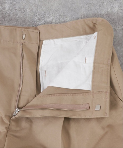 JOURNAL STANDARD（ジャーナルスタンダード）の「TC 1タック アンクルパンツ（チノパンツ・メンズ・ベージュ/オレンジ/グリーン/アイボリー/ブラック系その他・SMALL/MEDIUM/LARGE）」の22枚目の写真