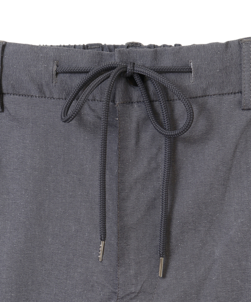 MEN'S MELROSE(メンズメルローズ)の「麻混ハイパーストレッチクロップドパンツ(その他パンツ・メンズ・ライトベージュ/ネイビー/カーキ・2/5/4/3)」の6枚目の写真