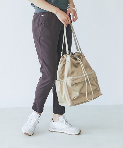 un dix cors(アンディコール)の「デイリー使い出来る リュックトートバッグ(バックパック/リュック・レディース・ブラック/ベージュ・FREE)」の5枚目の写真