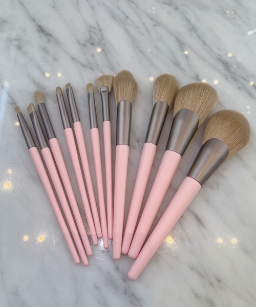 LAC-VERT(ラック・ヴェール)の「【羊毛】ポーチ付きプロ仕様メイクブラシセット11本(メイクブラシ・レディース・ピンク・FREE)」の12枚目の写真