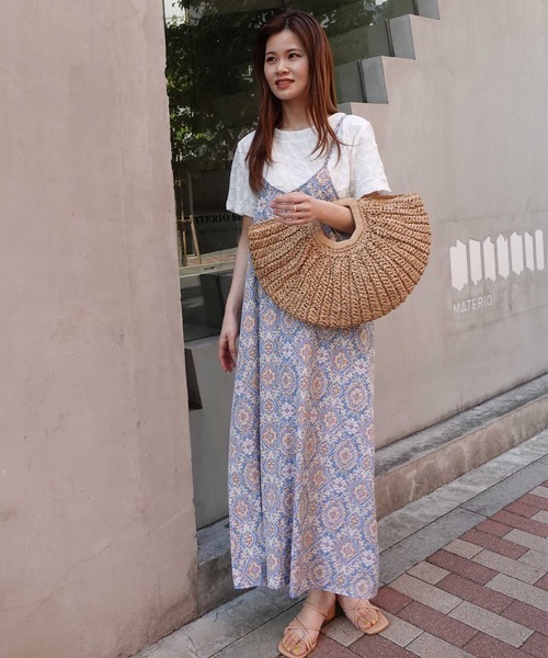 CORNERS（コーナーズ）の「マルチパターンバックリボンキャミワンピース（ワンピース・レディース・アイボリー/オレンジ/ブラック/ネイビー/ライトベージュ/ブルー・M）」の19枚目の写真