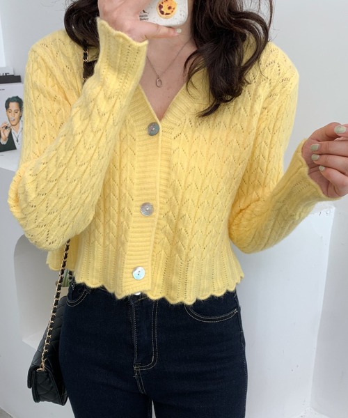 ABITOKYO(アビトーキョー)の「Vネック ショートカーディガン(カーディガン/ボレロ・レディース・ライトブルー/パープル/イエロー/ホワイト・FREE)」の4枚目の写真