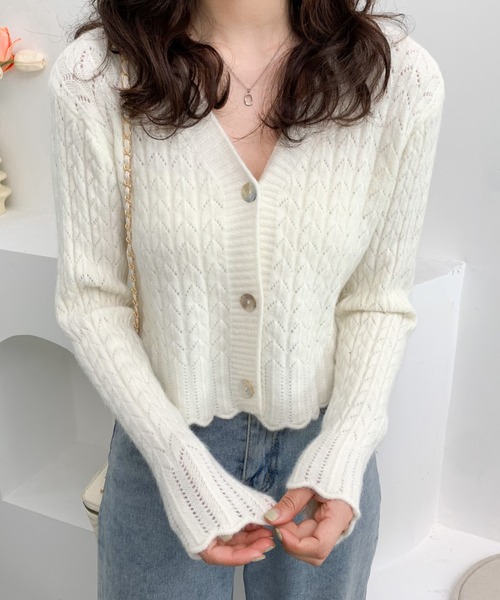 ABITOKYO(アビトーキョー)の「Vネック ショートカーディガン(カーディガン/ボレロ・レディース・ライトブルー/パープル/イエロー/ホワイト・FREE)」の6枚目の写真
