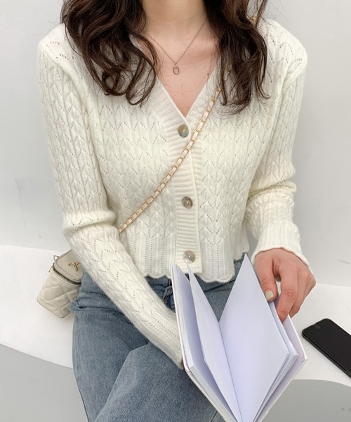 ABITOKYO(アビトーキョー)の「Vネック ショートカーディガン(カーディガン/ボレロ・レディース・ライトブルー/パープル/イエロー/ホワイト・FREE)」の20枚目の写真