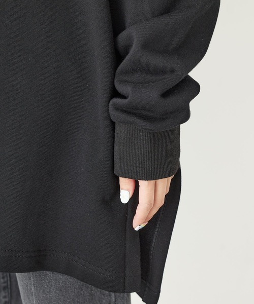 MILKFED.(ミルクフェド)の「HIGH NECK SWEAT TOP(スウェット・レディース・ホワイト/ブラック/パープル・ONE SIZE)」の14枚目の写真