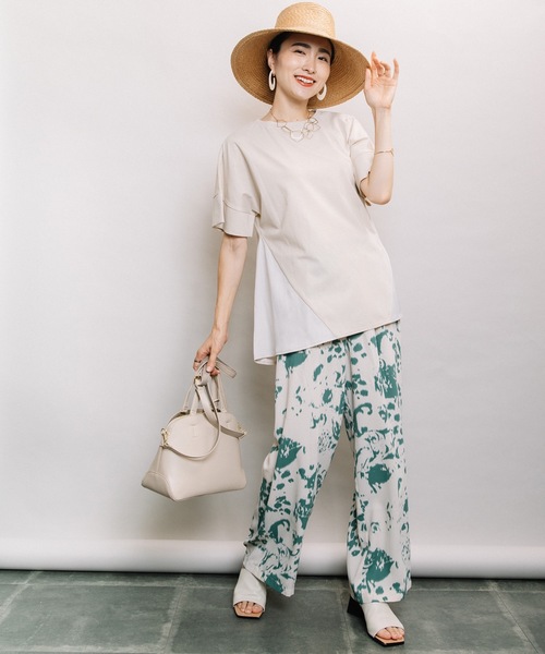 ELVENCE DEUX（エルベンスドゥ）の「イソザイキリカエTN（Tシャツ/カットソー・レディース・ブラック/ベージュ/オリーブ・FREE）」の13枚目の写真