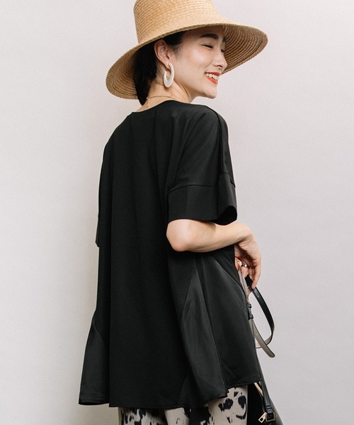 ELVENCE DEUX（エルベンスドゥ）の「イソザイキリカエTN（Tシャツ/カットソー・レディース・ブラック/ベージュ/オリーブ・FREE）」の6枚目の写真