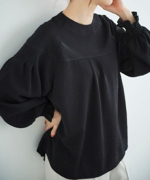 le.coeur blanc（ルクールブラン）の「ボリュームスリーブキリカエブラウス（シャツ/ブラウス・レディース・ブラック/ホワイト系その他・38）」の5枚目の写真