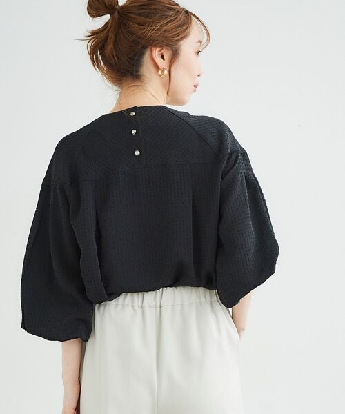 le.coeur blanc（ルクールブラン）の「ボリュームスリーブキリカエブラウス（シャツ/ブラウス・レディース・ブラック/ホワイト系その他・38）」の8枚目の写真