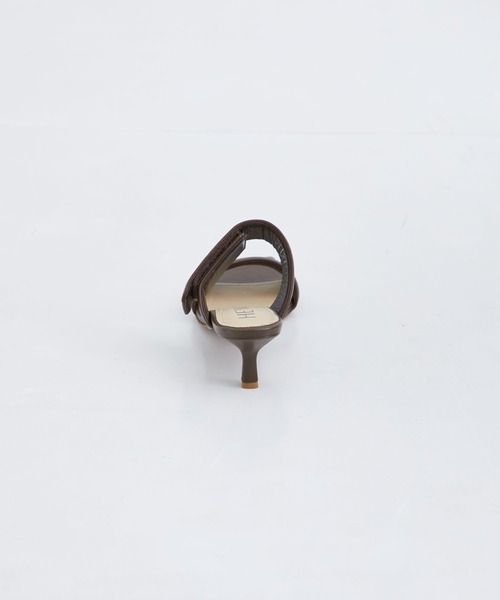 未使用品　＜HEWN＞SLANT ストラップ サンダル 23.5㎝ HEWN（ヒューン）の「【HEWN/ヒューン】T-strap w-soled