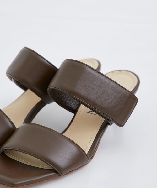 HEWN（ヒューン）の「【HEWN/ヒューン】Sq one-st loop sandals/スクエアワンストラップサンダル（サンダル・レディース・ブラック/ブラウン・23/24/23.5）」の13枚目の写真