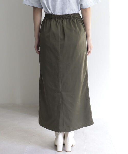 fredy emue（フレディエミュ）の「サイドラインイージースカート（スカート・レディース・ブラック/カーキ・38）」の8枚目の写真