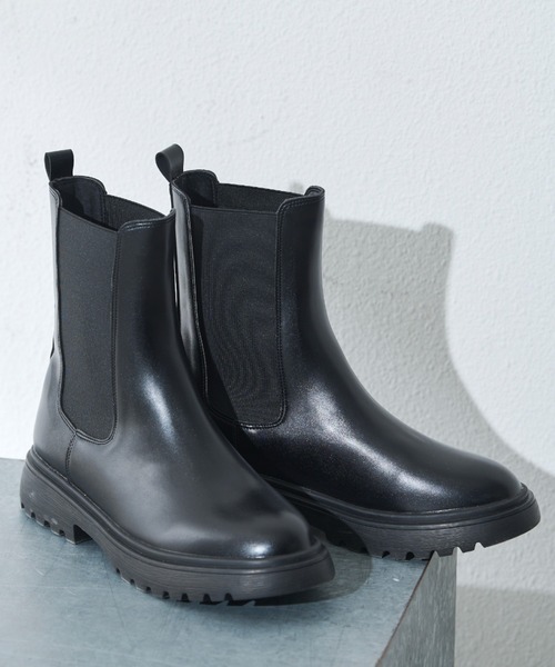 MERLOT（メルロー）の「【ロングシーズン着用可能】サイドゴアブーツ（ブーツ・レディース・ブラック・SMALL/MEDIUM/LARGE）」の3枚目の写真