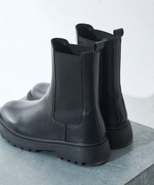 MERLOT（メルロー）の「【ロングシーズン着用可能】サイドゴアブーツ（ブーツ・レディース・ブラック・SMALL/MEDIUM/LARGE）」の5枚目の写真