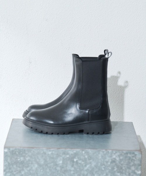 MERLOT（メルロー）の「【ロングシーズン着用可能】サイドゴアブーツ（ブーツ・レディース・ブラック・SMALL/MEDIUM/LARGE）」の4枚目の写真