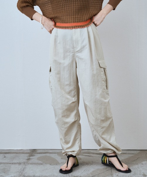 audrey and john wad(オードリーアンドジョンワッド)の「【Audrey and John Wad】へビーナイロンカーゴパンツ(カーゴパンツ・レディース・アイボリー/ネイビー/ライトカーキ・S/M)」の13枚目の写真