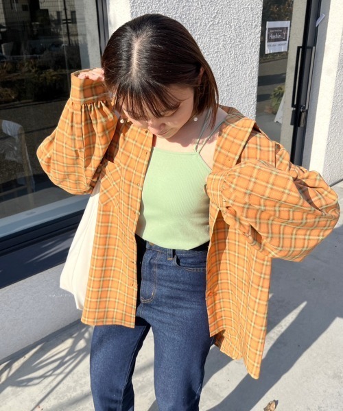 nemne store(ネンネストア)の「【低身長用サイズあり】袖ボリュームオーバーチェックシャツ(シャツ/ブラウス・レディース・オレンジ/グリーン・SMALL/MEDIUM)」の8枚目の写真