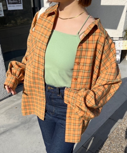 nemne store(ネンネストア)の「【低身長用サイズあり】袖ボリュームオーバーチェックシャツ(シャツ/ブラウス・レディース・オレンジ/グリーン・SMALL/MEDIUM)」の9枚目の写真