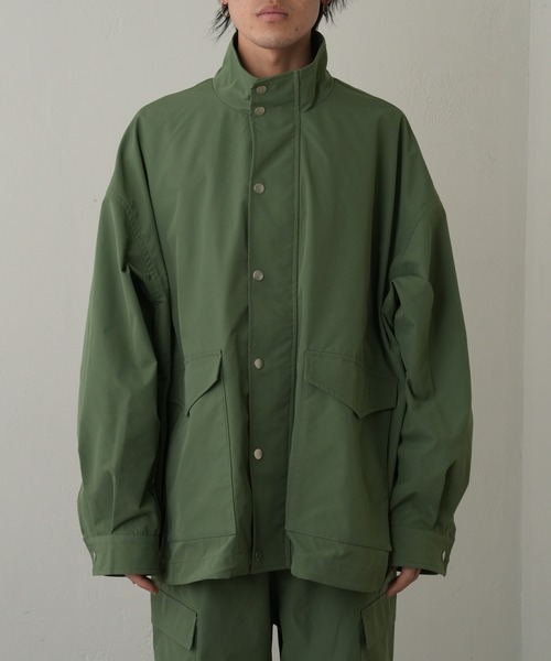 COLONY 2139（コロニートゥーワンスリーナイン）の「ストレッチスタンドブルゾン（ブルゾン・メンズ・オリーブ/ブラック・MEDIUM/LARGE）」の14枚目の写真