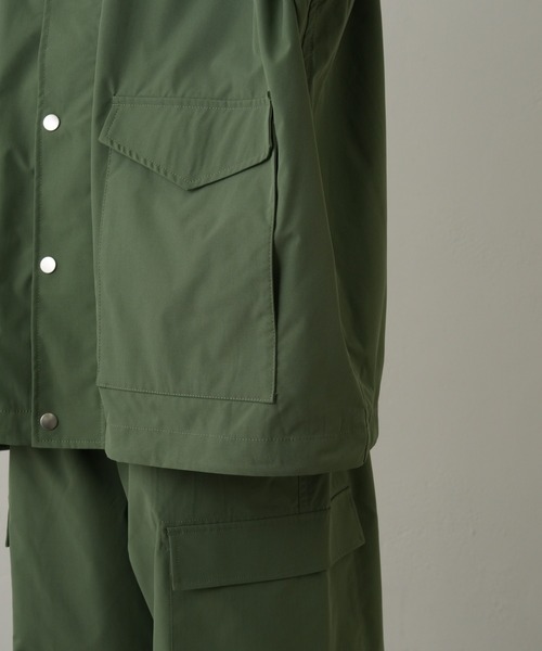 COLONY 2139（コロニートゥーワンスリーナイン）の「ストレッチスタンドブルゾン（ブルゾン・メンズ・オリーブ/ブラック・MEDIUM/LARGE）」の15枚目の写真
