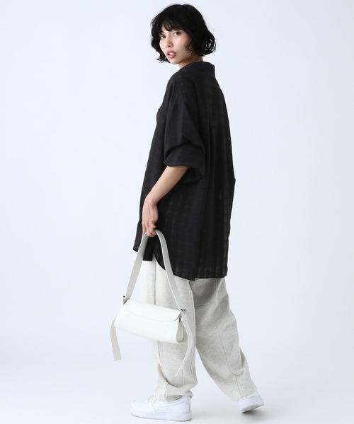 PAGEBOY(ページボーイ)の「ポコシアールーズシャツ(シャツ/ブラウス・レディース・ブラック/ミント/オフホワイト・FREE)」の13枚目の写真