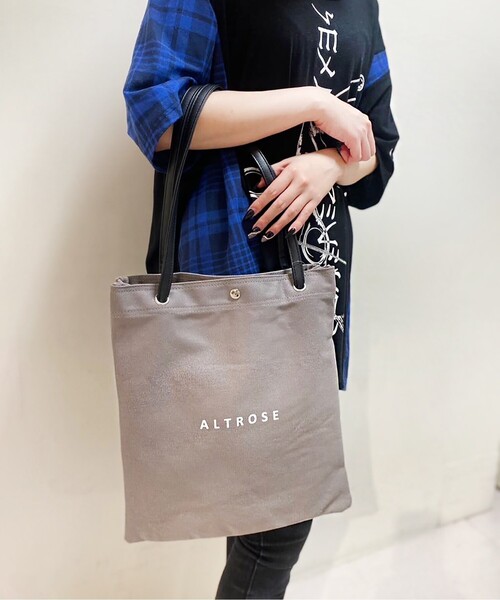 Ober Tashe(オーバータッシェ)の「【便利な仕切り付き!】ヘルツトート(トートバッグ・レディース・アイボリー/グレー/ブラック・FREE)」の14枚目の写真