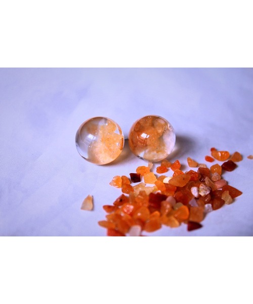 tone(トーン)の「【Willija】金属アレルギー対応《Pure》透明ピアス(MA)(ピアス(両耳用)・レディース・シルバー/ゴールド/その他/グリーン/ホワイト/レッド/パープル/オレンジ/ブルー・FREE)」の6枚目の写真
