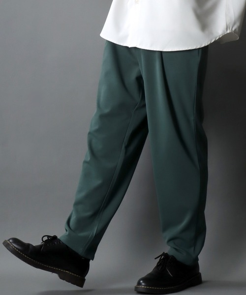 SITRY(シトリー)の「amundsen 1 tuck tapered pants/梨地織り 1タック テーパードパンツ セットアップ対応可(スラックス・メンズ・グリーン/ベージュ/ブラック/チャコールグレー/グレー/ネイビー/ブラウン/カーキ・M/LL/L)」の15枚目の写真