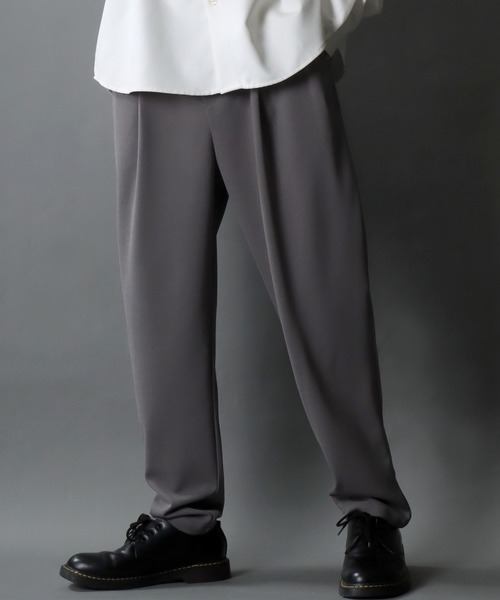 SITRY(シトリー)の「amundsen 1 tuck tapered pants/梨地織り 1タック テーパードパンツ セットアップ対応可(スラックス・メンズ・グリーン/ベージュ/ブラック/チャコールグレー/グレー/ネイビー/ブラウン/カーキ・M/LL/L)」の17枚目の写真