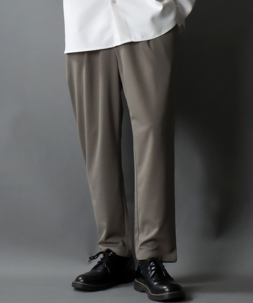 SITRY(シトリー)の「amundsen 1 tuck tapered pants/梨地織り 1タック テーパードパンツ セットアップ対応可(スラックス・メンズ・グリーン/ベージュ/ブラック/チャコールグレー/グレー/ネイビー/ブラウン/カーキ・M/LL/L)」の18枚目の写真