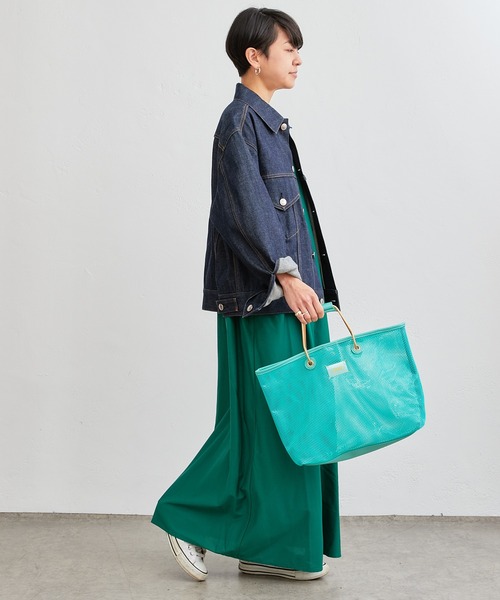 ACCOMMODE（アコモデ）の「メタルハンドル メッシュバッグ（トートバッグ・レディース・グリーン/グレー/ベージュ・フリー）」の4枚目の写真