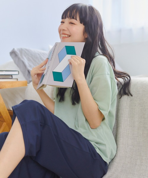 CROSSPLUS ONLINE（クロスプラスオンライン）の「【LAFUKU】半袖スウェットルームウェア　上下セット（ラフク）（ルームウェア/パジャマ・レディース・ネイビー/オレンジ/ピンク/サックスブルー/ライトグリーン/チャコールグレー・L/M/LL）」の9枚目の写真