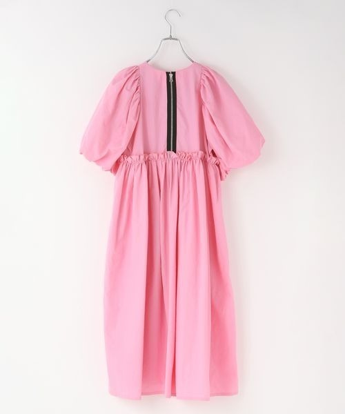 LOWRYS FARM（ローリーズファーム）の「ＢＩＧパフワンピース　909299（ワンピース・キッズ・ブラック/ベージュ/ピンク・150cm/160cm）」の17枚目の写真