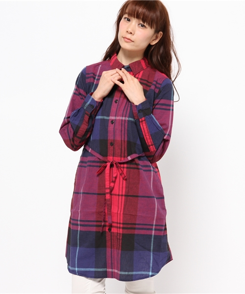 OUTLET（アウトレット）の「【Kastane】ロングシャツ（シャツ/ブラウス・レディース・ブラック/ブルー/レッド・FREE）」の3枚目の写真