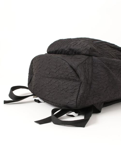 aimoha(アイモハ)の「キーホルダー付きユニセックスリュック(バックパック/リュック・レディース・ブラック/ブルー/ピンク/グリーン/ホワイト/イエロー・FREE)」の8枚目の写真