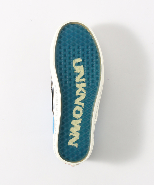 VANS(バンズ)の「WEB限定【VANS / バンズ×Liberaiders / リべレイダース】CLASSIC SLIP-ON 98 DX(スリッポン・メンズ・ブラック・26cm/28cm/27.5cm/26.5cm/27cm)」の8枚目の写真
