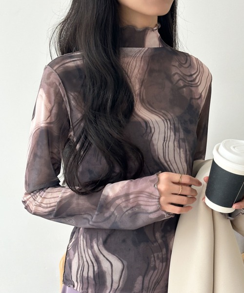 emi+(エミプラス)の「シースルーハイネックマーブル柄シアーインナーカットソー(Tシャツ/カットソー・レディース・グリーン系その他/ブラウン系その他/ブルー系その他/ブラック系その他・L/M)」の3枚目の写真